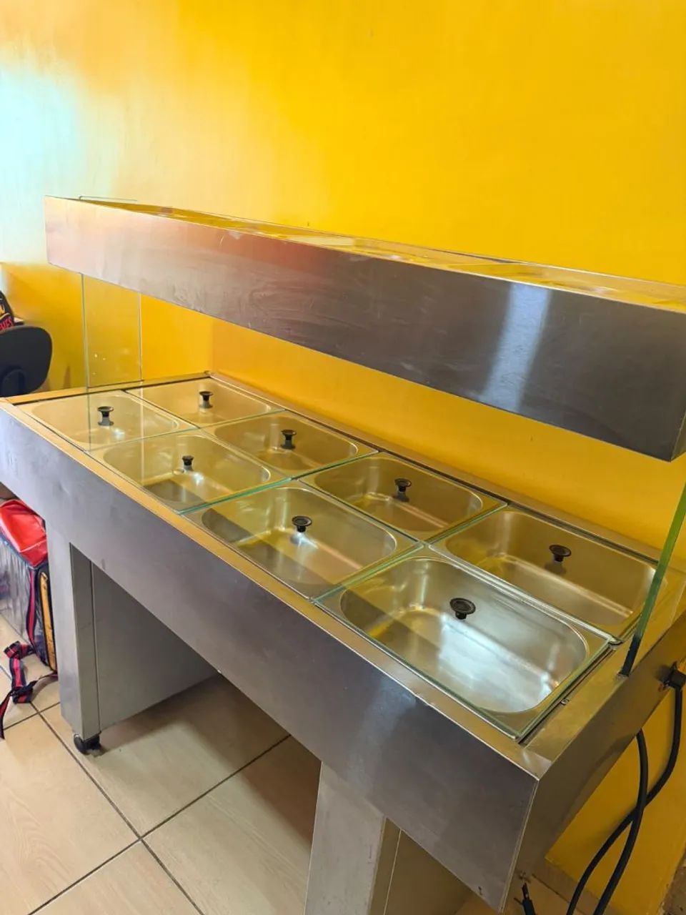 Self-service 12 cubas