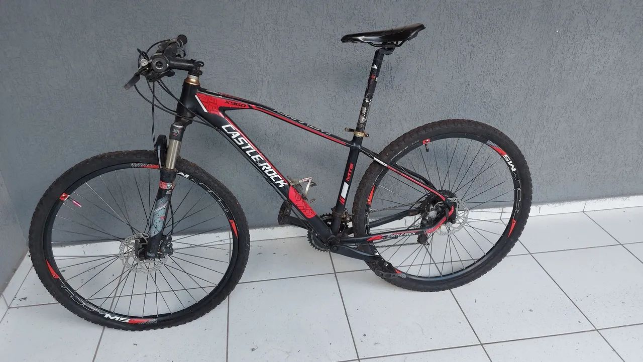 Bicicleta Aro 29 Castle Rock - Foto 4