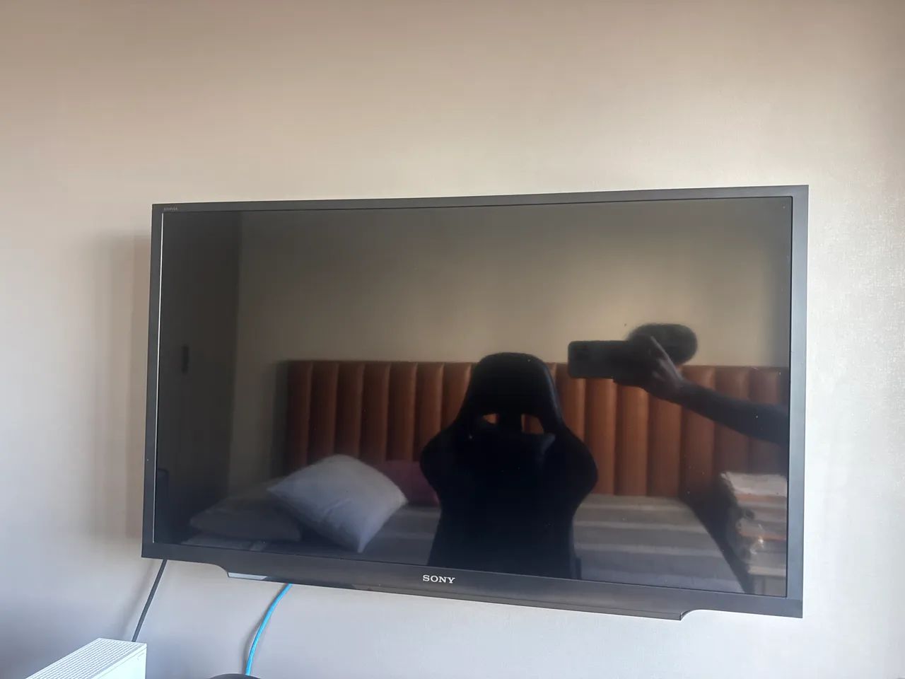 TELEVISÃO SONY 32?