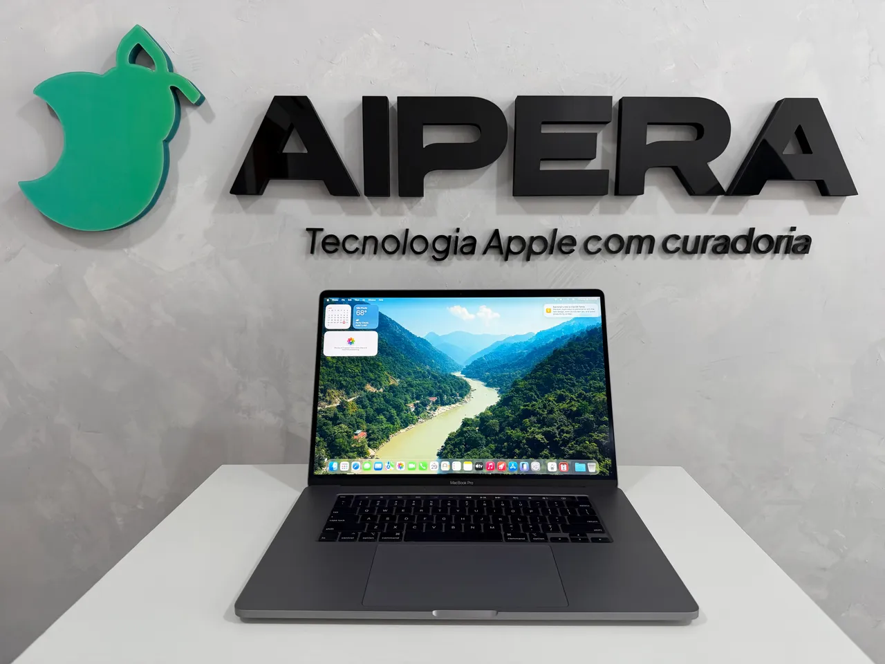MACBOOK PRO, 16 GB, 256 SSD, 13.3