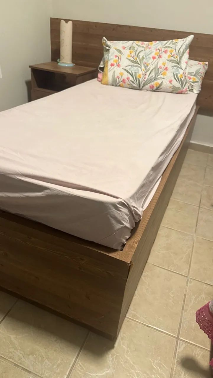 Cama de solteiro com colchão  - Foto 4
