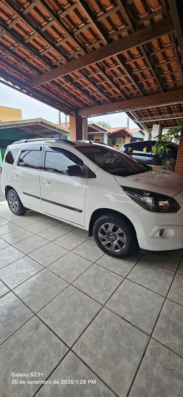 Chevrolet Spin SPIN ADVANTAGE 1.8 8V Econo.Flex 5p Aut. 2017