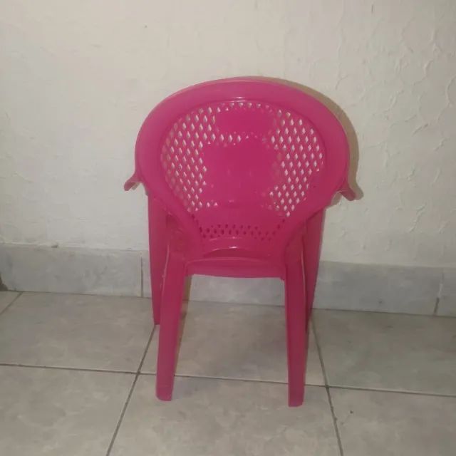 Cadeirinha de praia infantil, rosa, estampada feminina. - Foto 2