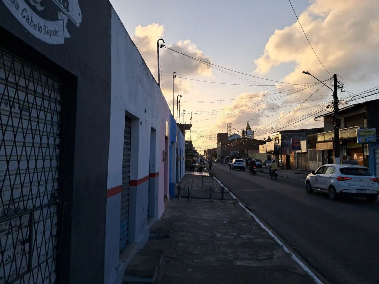 Vende terreno com casas e pontos comerciais - Foto 3