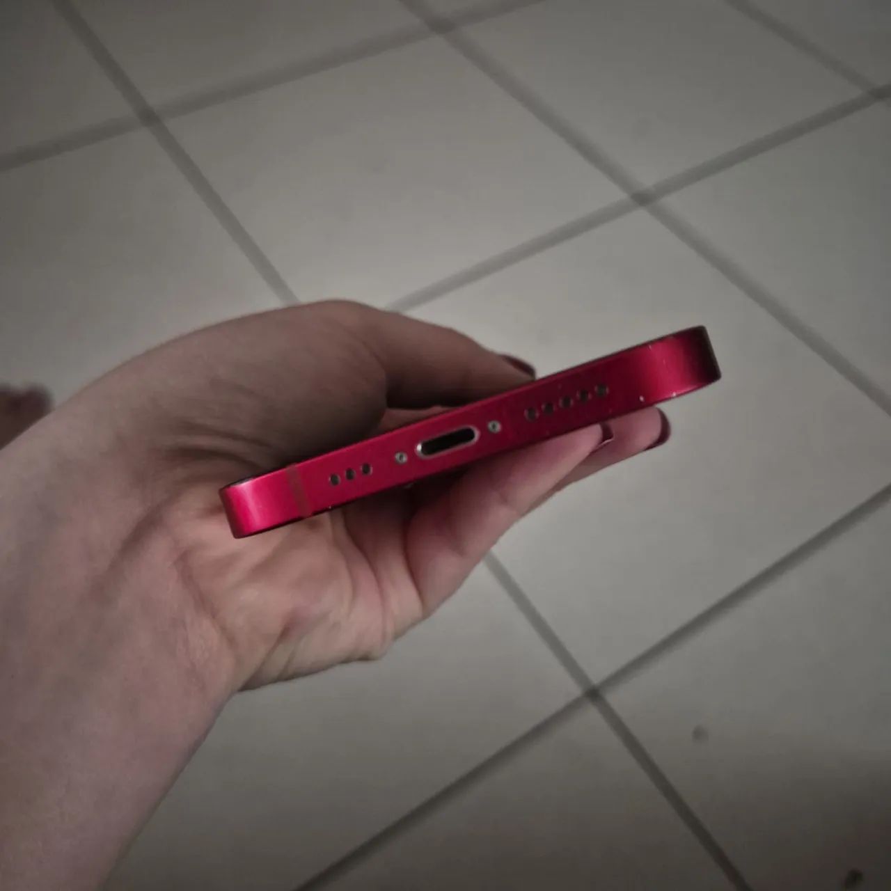 iPhone 13 256GB RED  - Foto 2