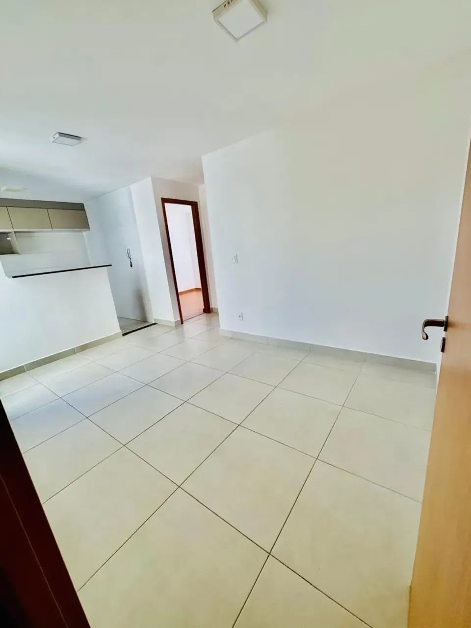 Alugo 2/4 com os fixos (predio novo) - Foto 3