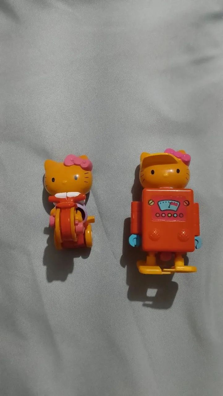 Lote com 2 brinquedos da Hello Kitty Lacta (2011/2012) funcionando <br>