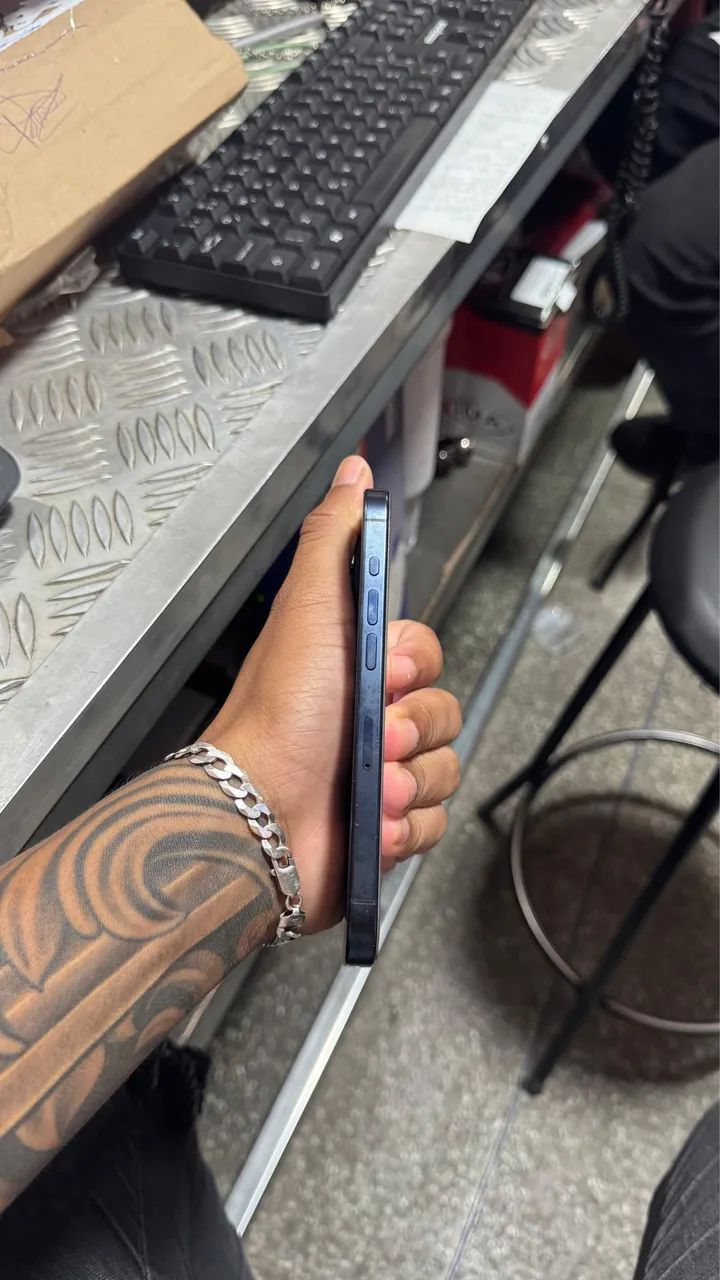 iPhone 15 pro 128 Gb