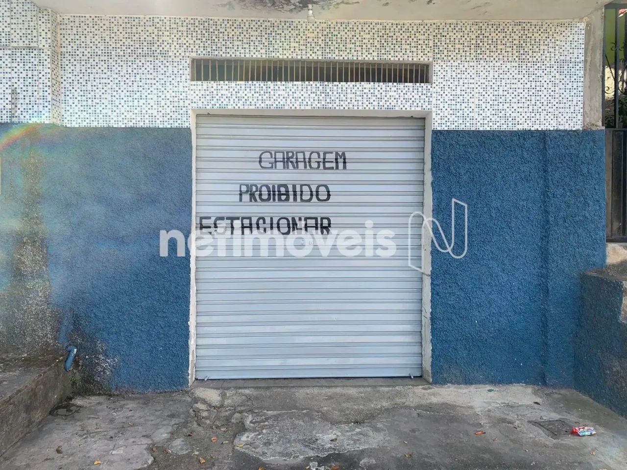 Casa com 5 quartos e dois barracões nas laterais - Foto 4