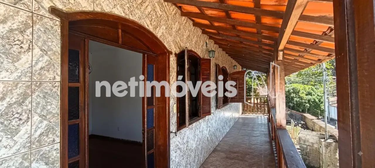 Casa Ampla à Venda no Dom Bosco  03 Quartos e 02 Suítes! - Foto 2