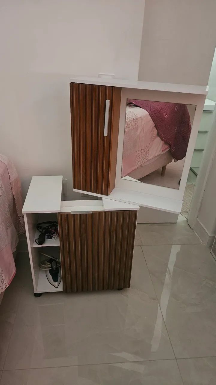 Armário para banheiro