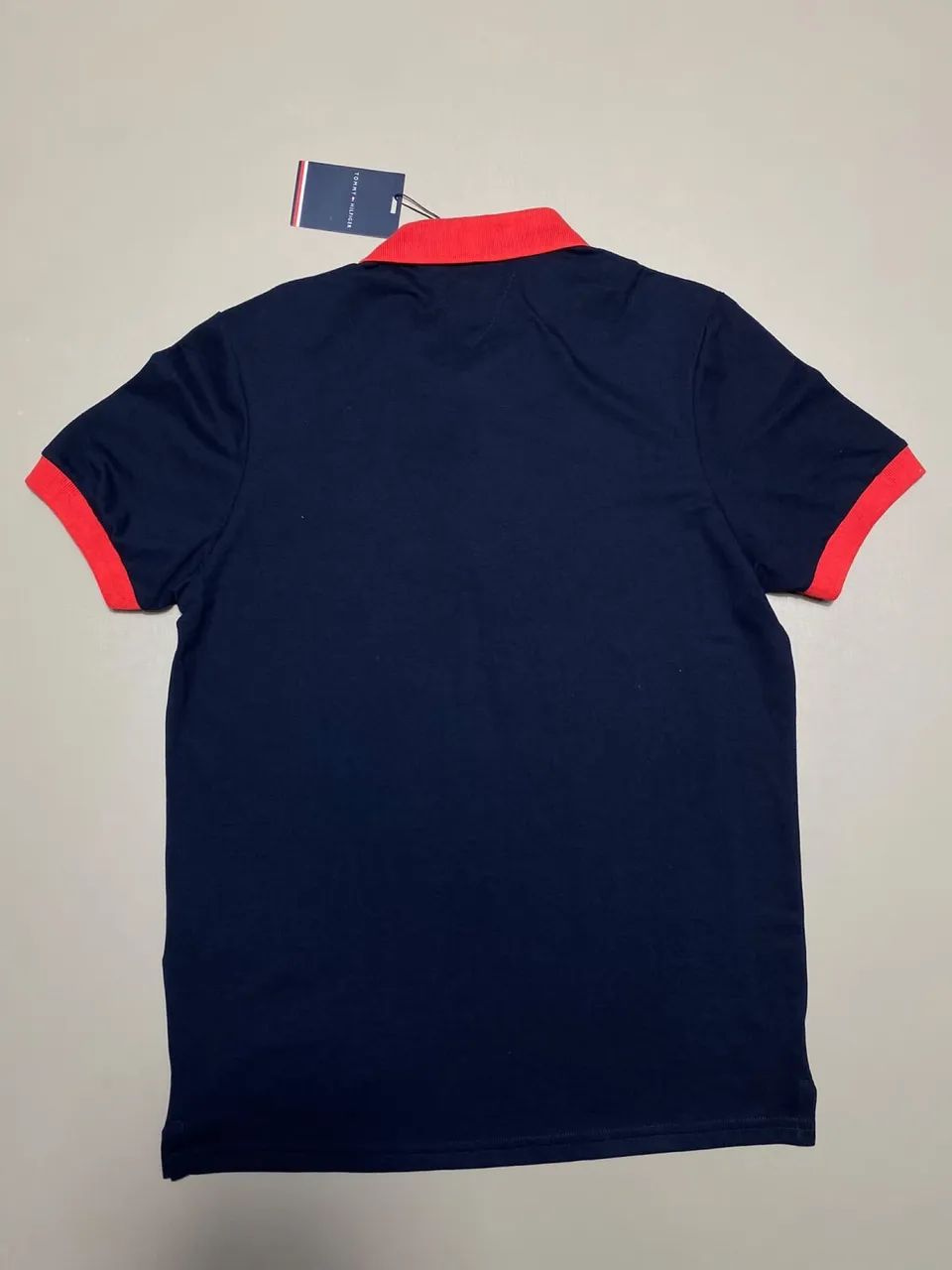 Camiseta Polo TH Azul Marinho/Vermelho - Foto 5