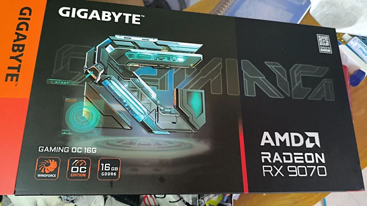 GIGABYTE 9070 GAMING OC