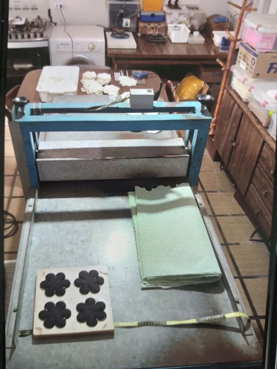 Maquina de corte e vinco 