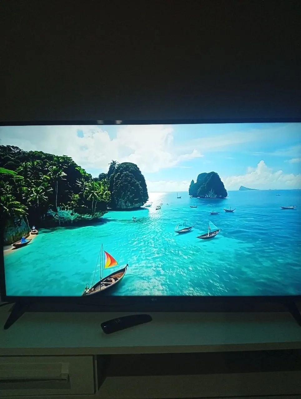 Vendo smart TV 50 polegadas ultra HD 4K led LG - Foto 2