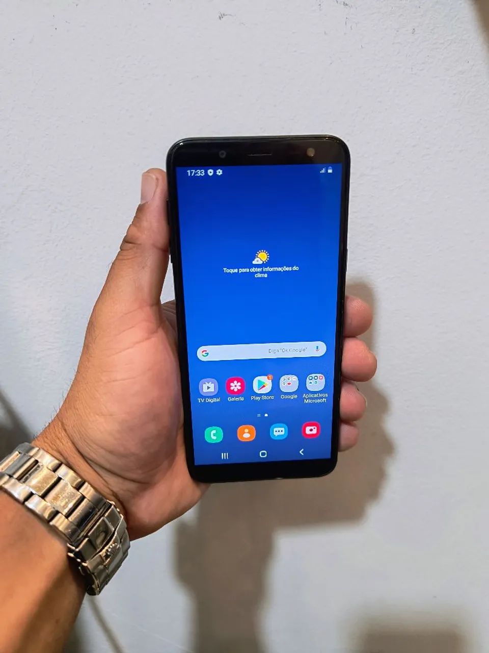 Samsung J6 