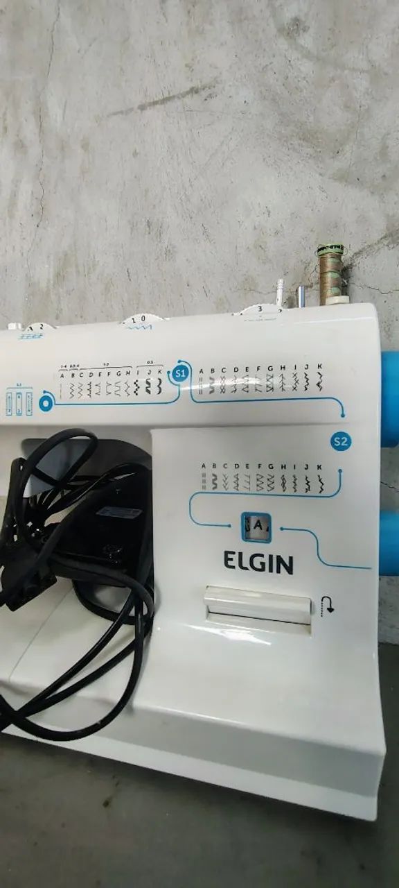 Máquina de costura Elgin Genius plus - Foto 3