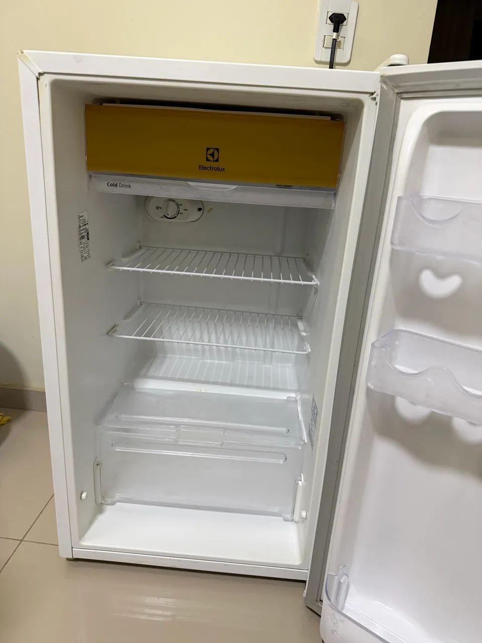 FRIGOBAR ELECTROLUX 122L - Foto 3