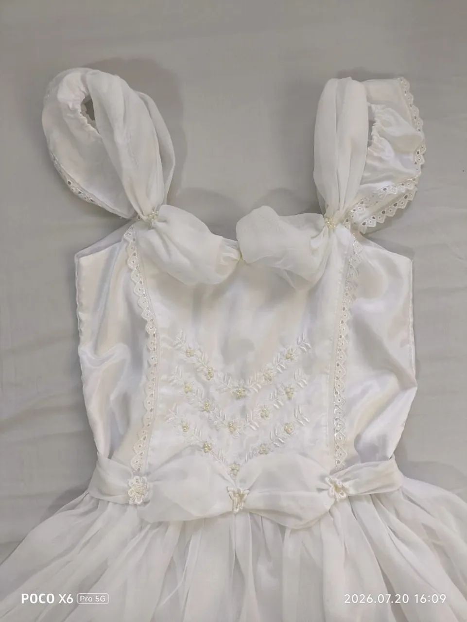 DESAPEGANDO DE VESTIDO E SAPATO - Foto 4