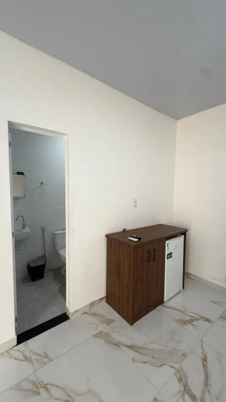 Alugo Apto Mobiliado e com estacionamento! - Foto 4