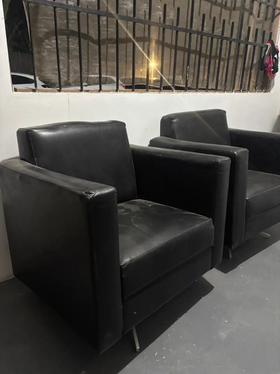 Poltronas pretas  - Foto 5