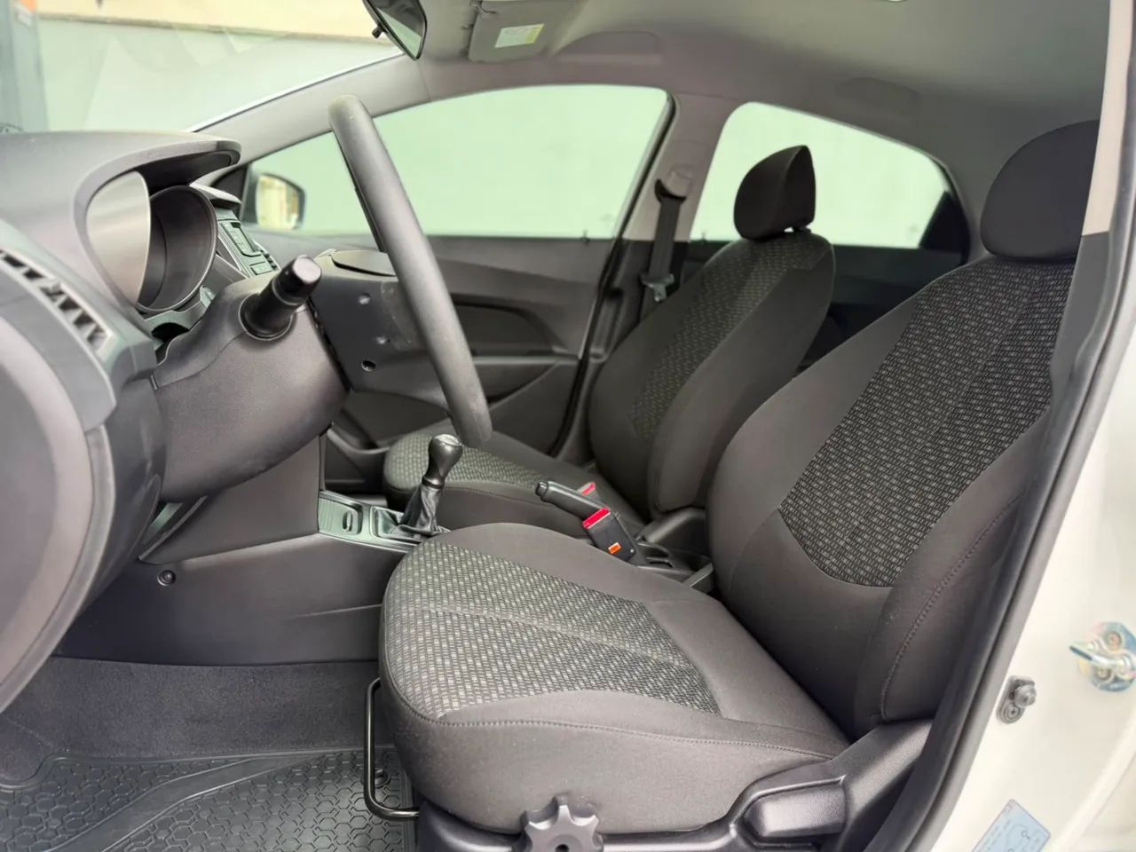 Hyundai HB20 Comf./c.plus/c.style 1.0 Flex 12V 2016 - Foto 4