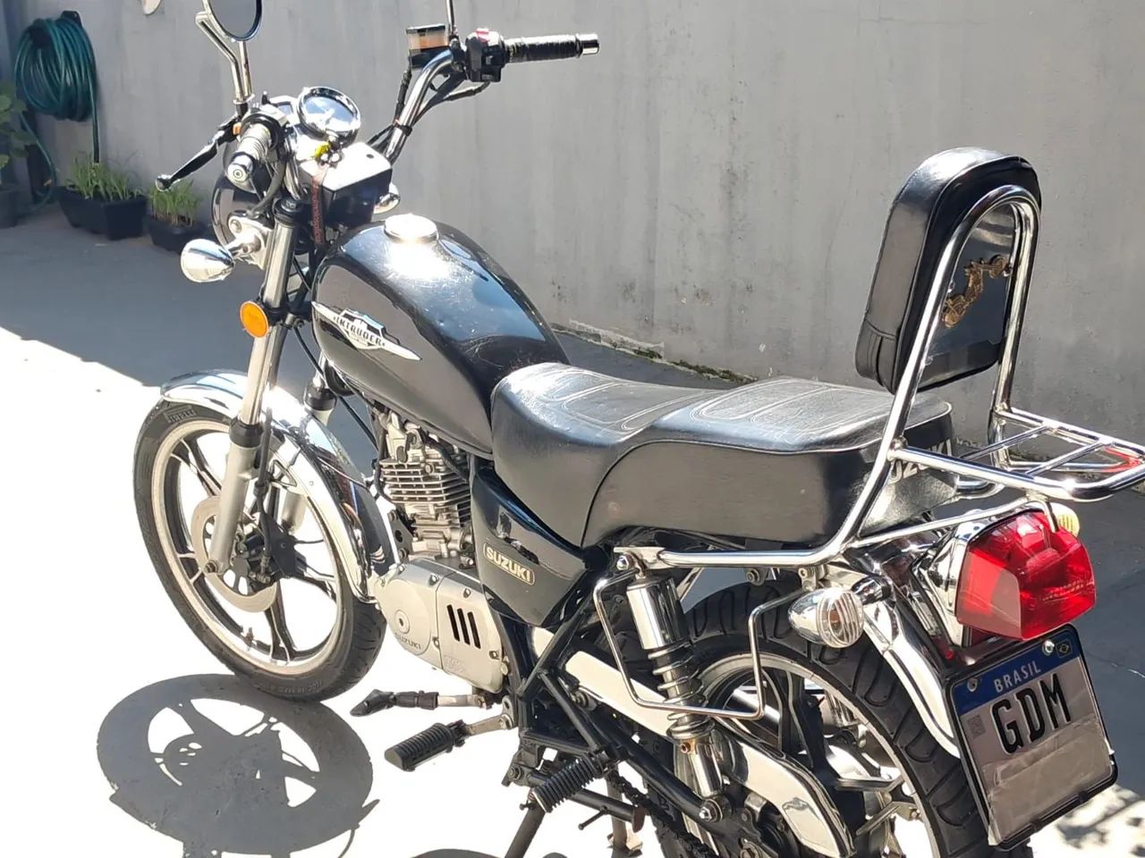 Suzuki Intruder - Foto 5