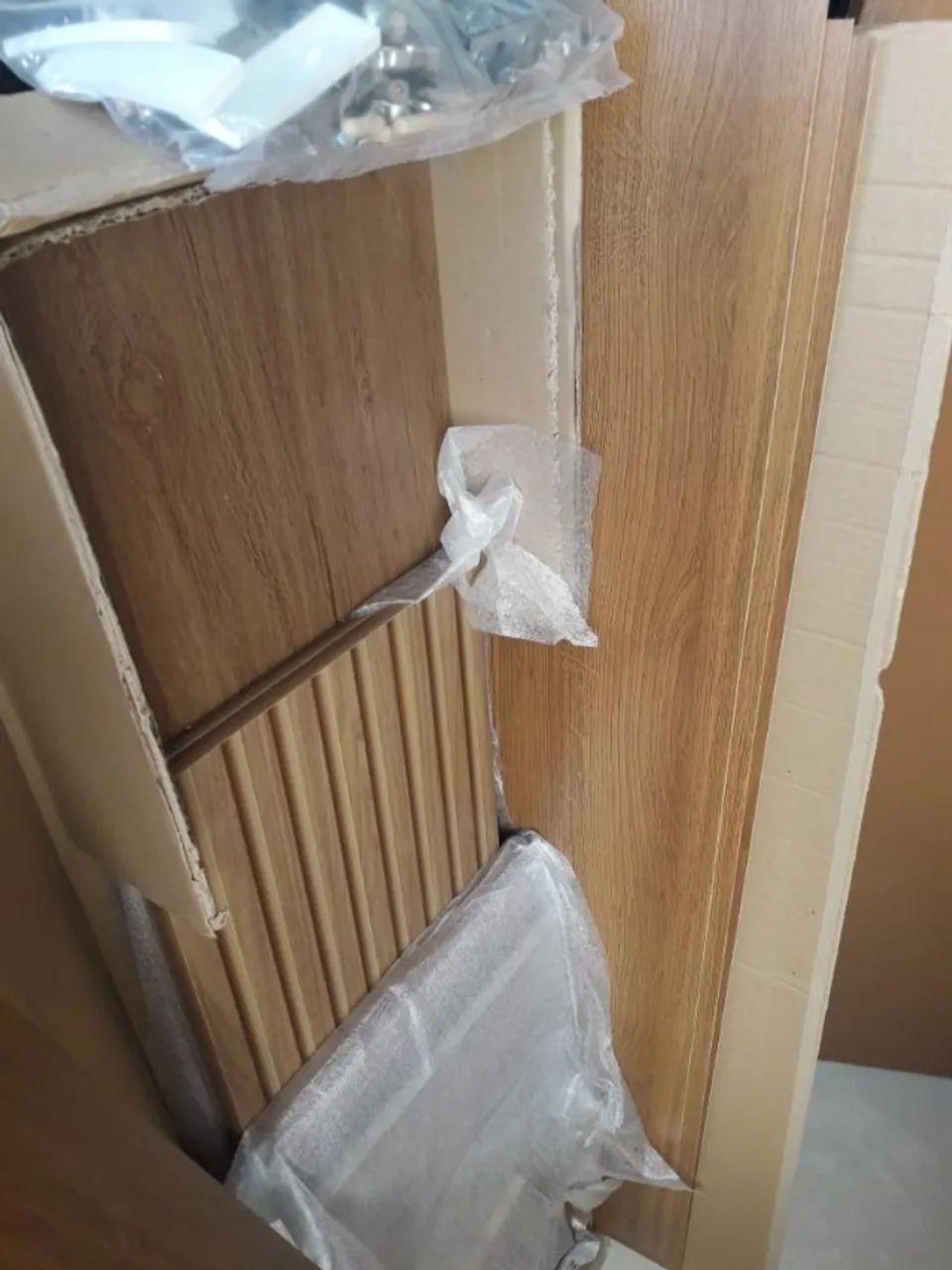 Lindo Armário Aéreo Parede com 4 Portas e Nichos - Foto 5