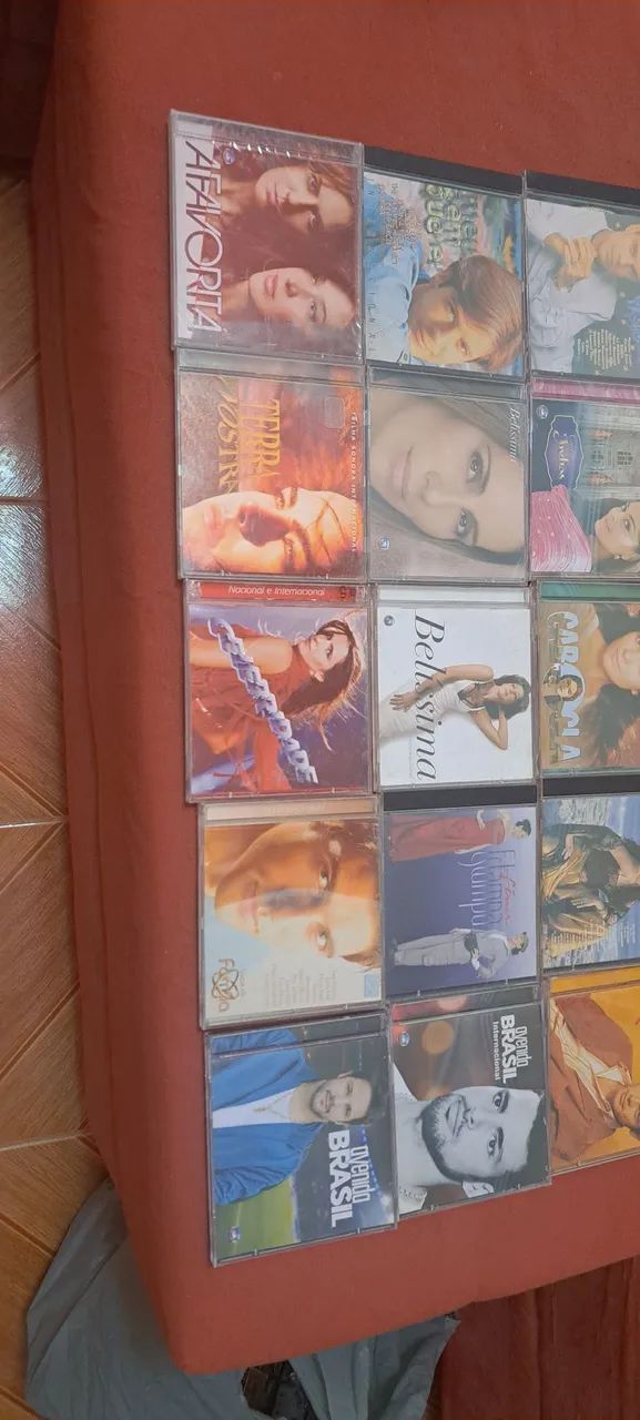 30 cds de novelas alguns lacrados 30,00 cada. - Foto 5