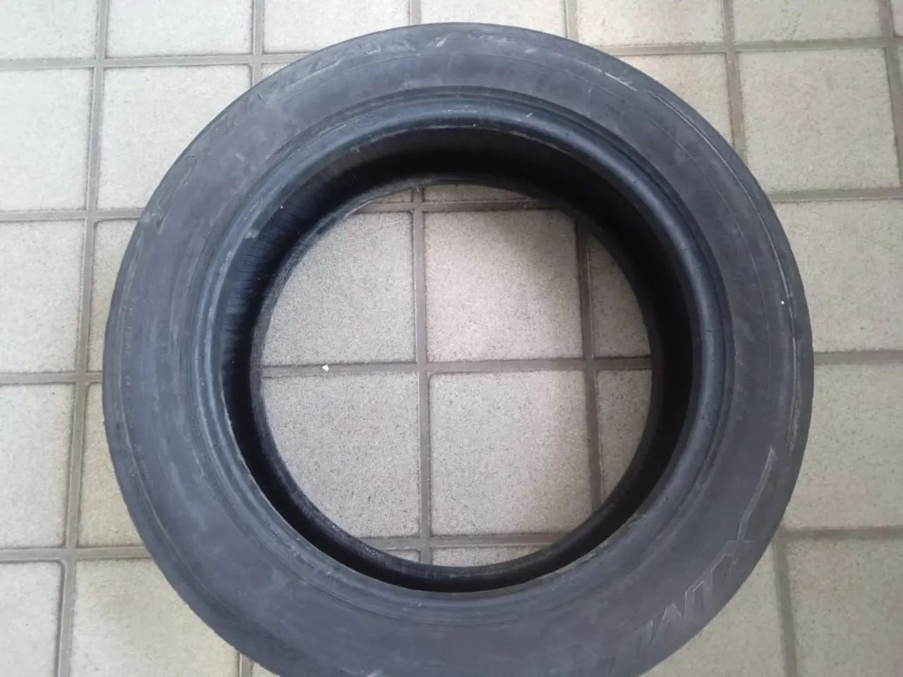 Pneu 225/50 Aro 17 - Foto 3