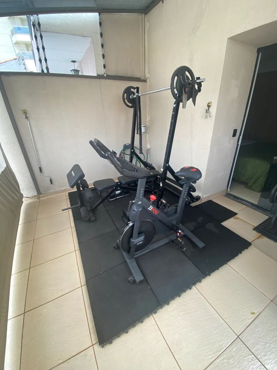 Equipamentos de academia completa em casa