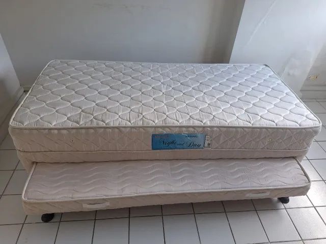 Vendo Cama Solteiro