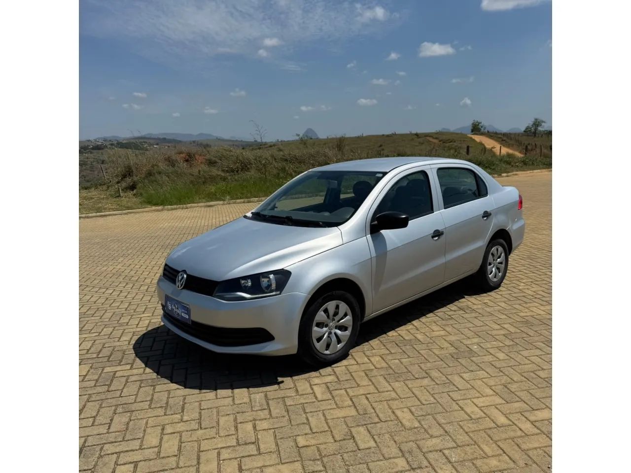 Volkswagen Voyage 1.0 FLEX 12V 4P 2016