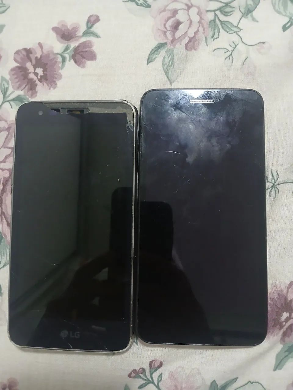 2 celulares  GL para tirar peças 