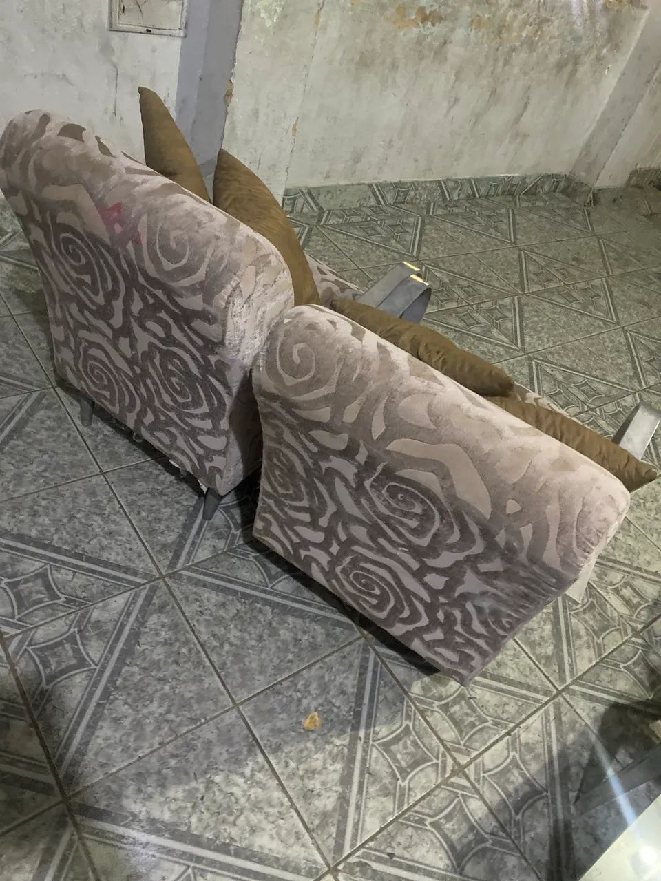 2 poltronas por 300  - Foto 2