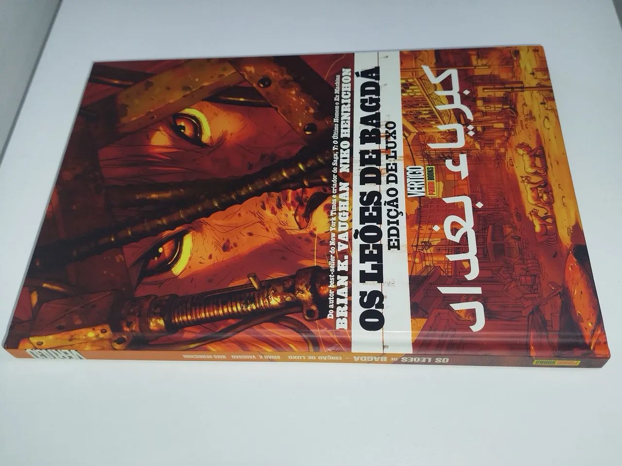 HQ: Os leões de bagdá(EDIÇÃO DE LUXO!) CAPA DURA! - Livros e
