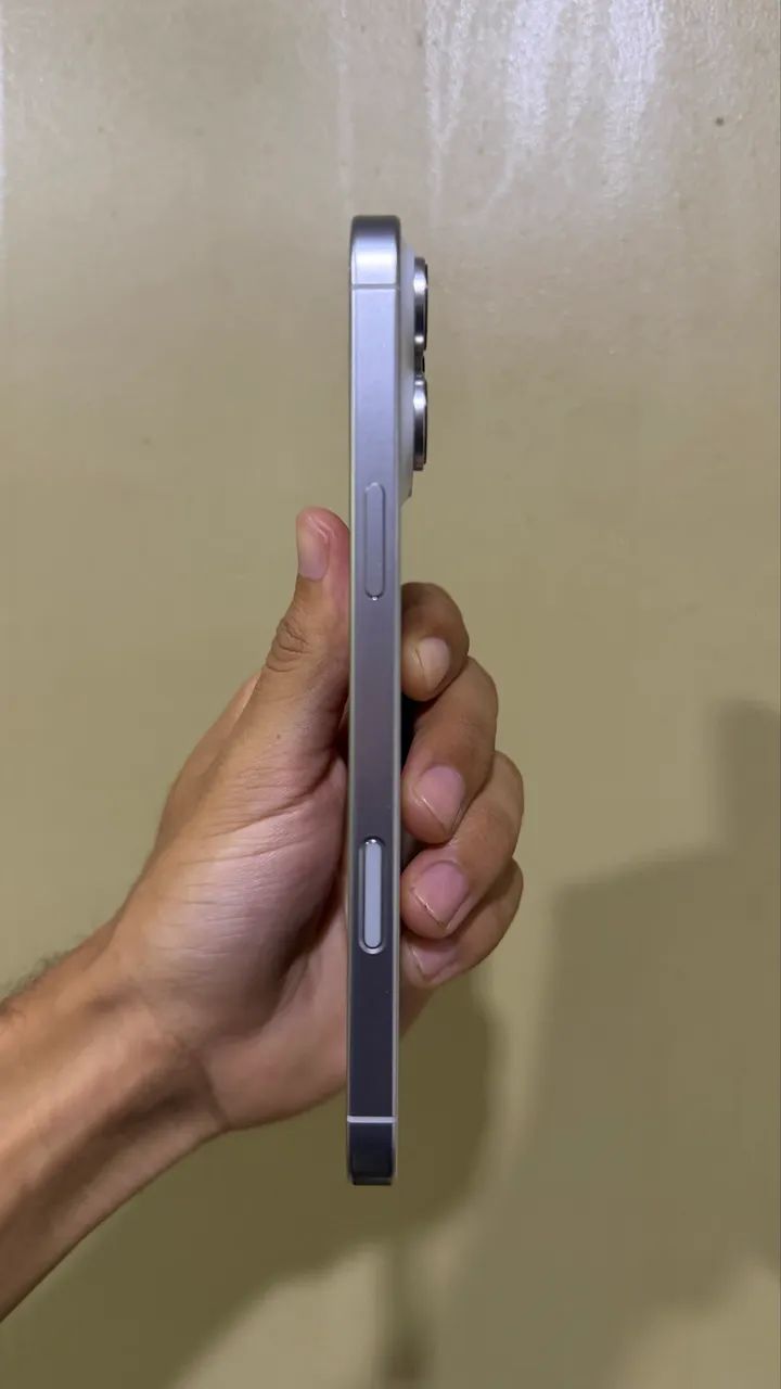 16 PRO MAX 1TB  - Foto 3