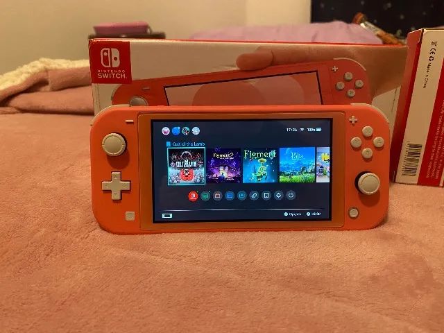 Nintendo Switch Lite Coral + Joycom + Capa (Seminovo em ótimo estado) - Foto 2