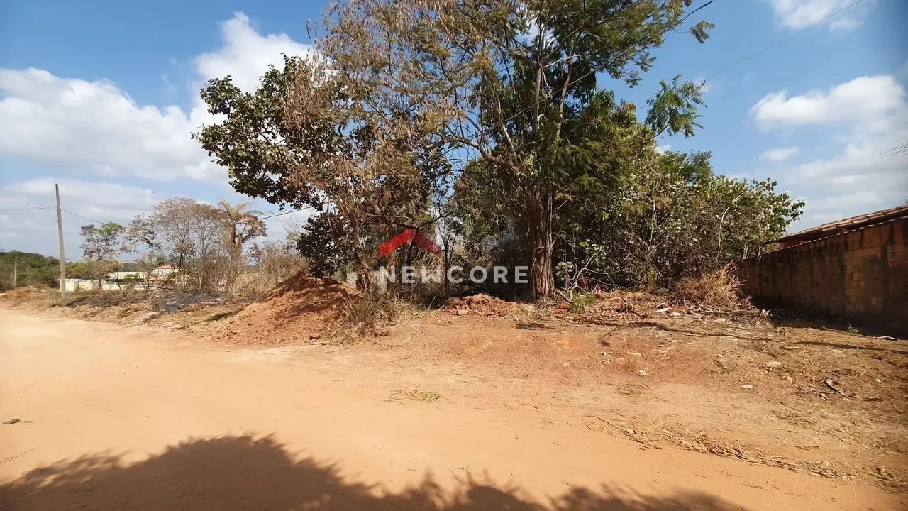 Lote em RUA ANTONIO DA ROCHA - Fernão Dias - Esmeraldas/MG