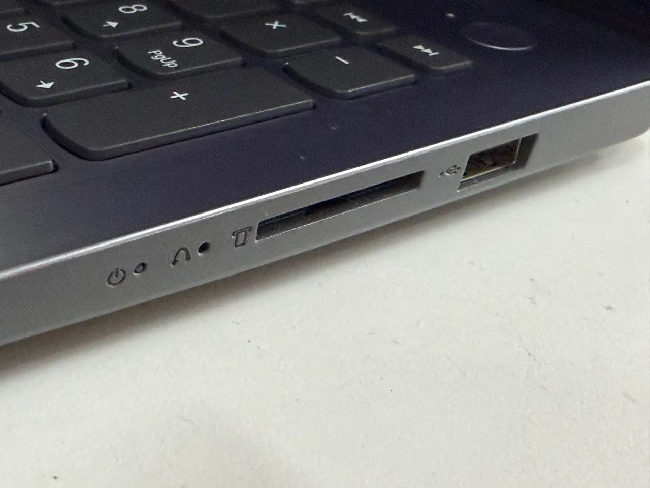 Notebook Lenovo core i3 seminovo  - Foto 4