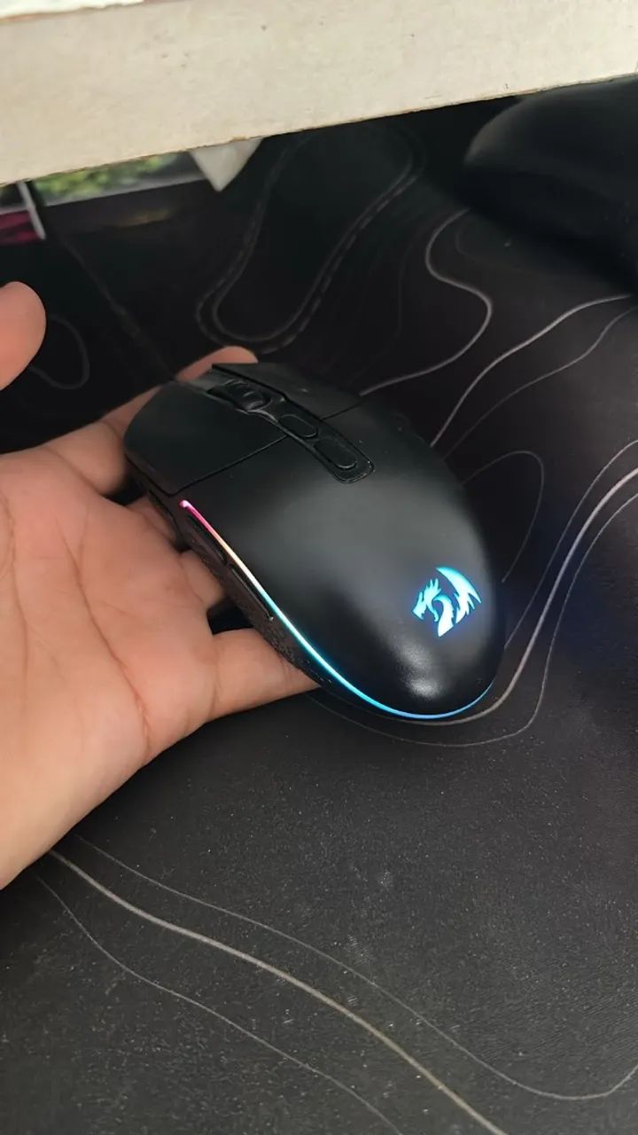 Vendo mouse redragon invader