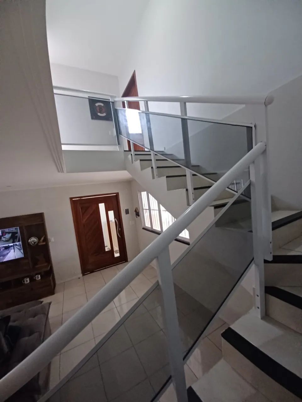 Corremao escada vidro com alumínio 