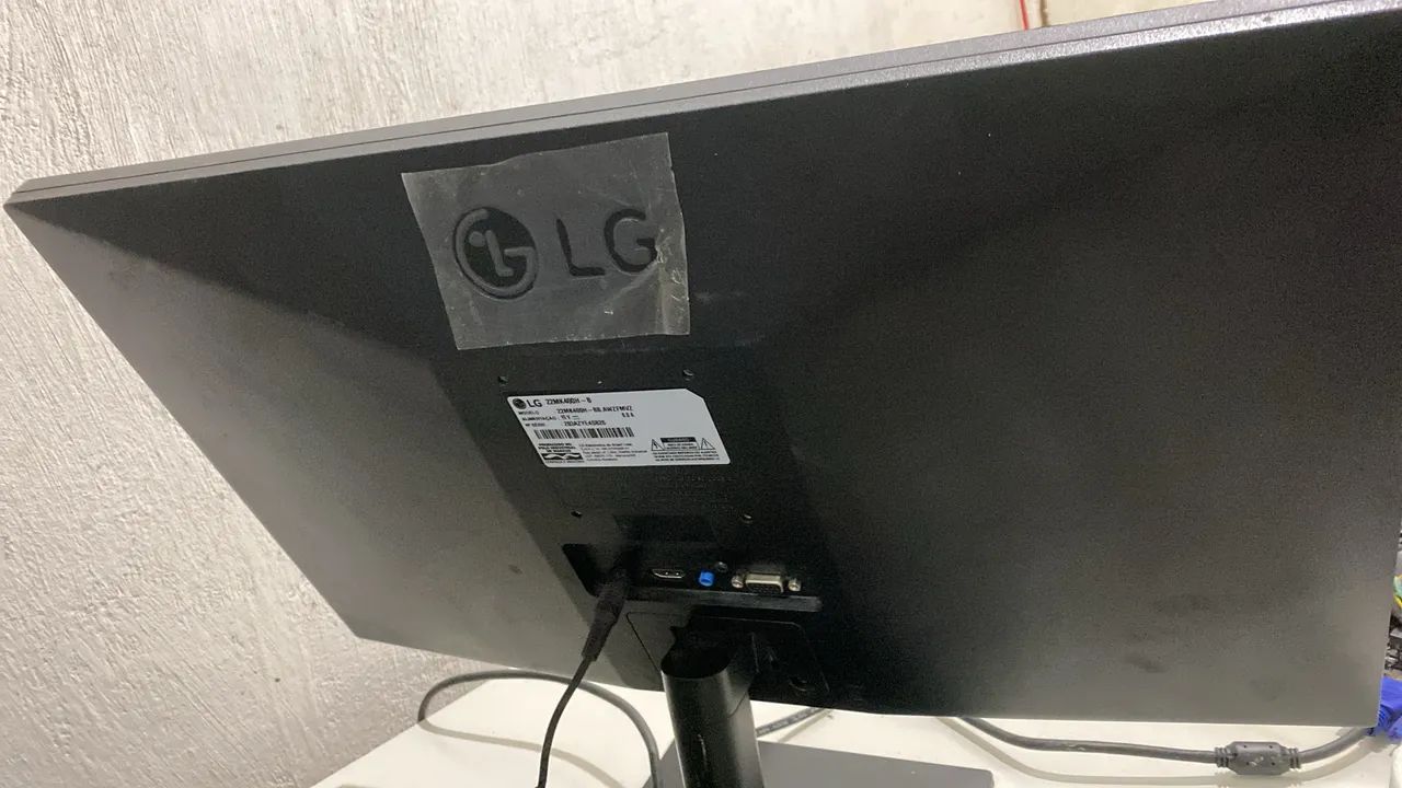 Monitor LG 22 polegadas tela grande top - Foto 4