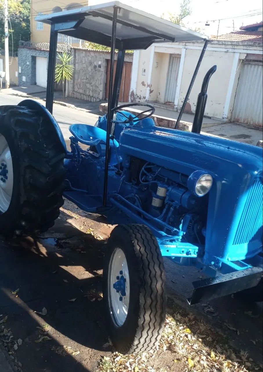 Trator Ford  - Foto 2