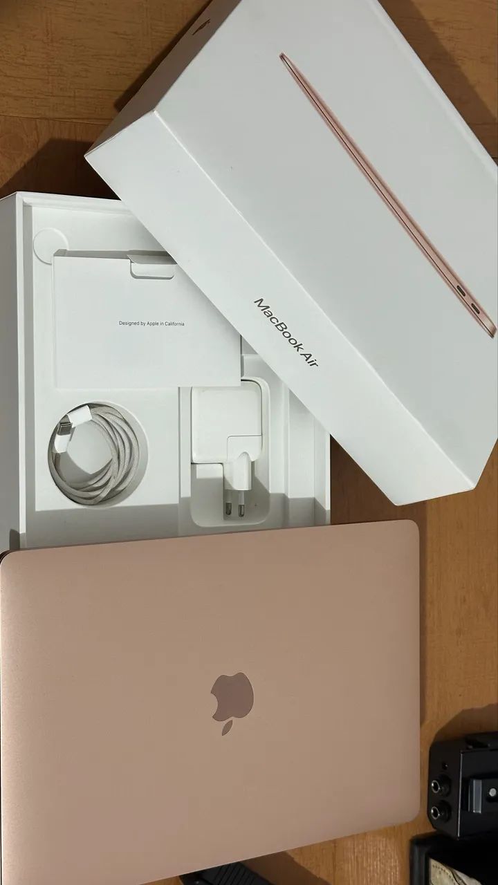 Mac book M1 zerado 