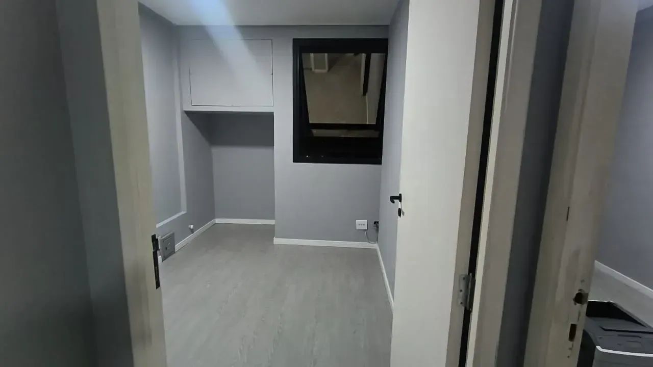 Alugue Conjunto / Sala com 40M² em Santa Cecilia por R$ 1.600. Imóvel Comercial em São Pau - Foto 4