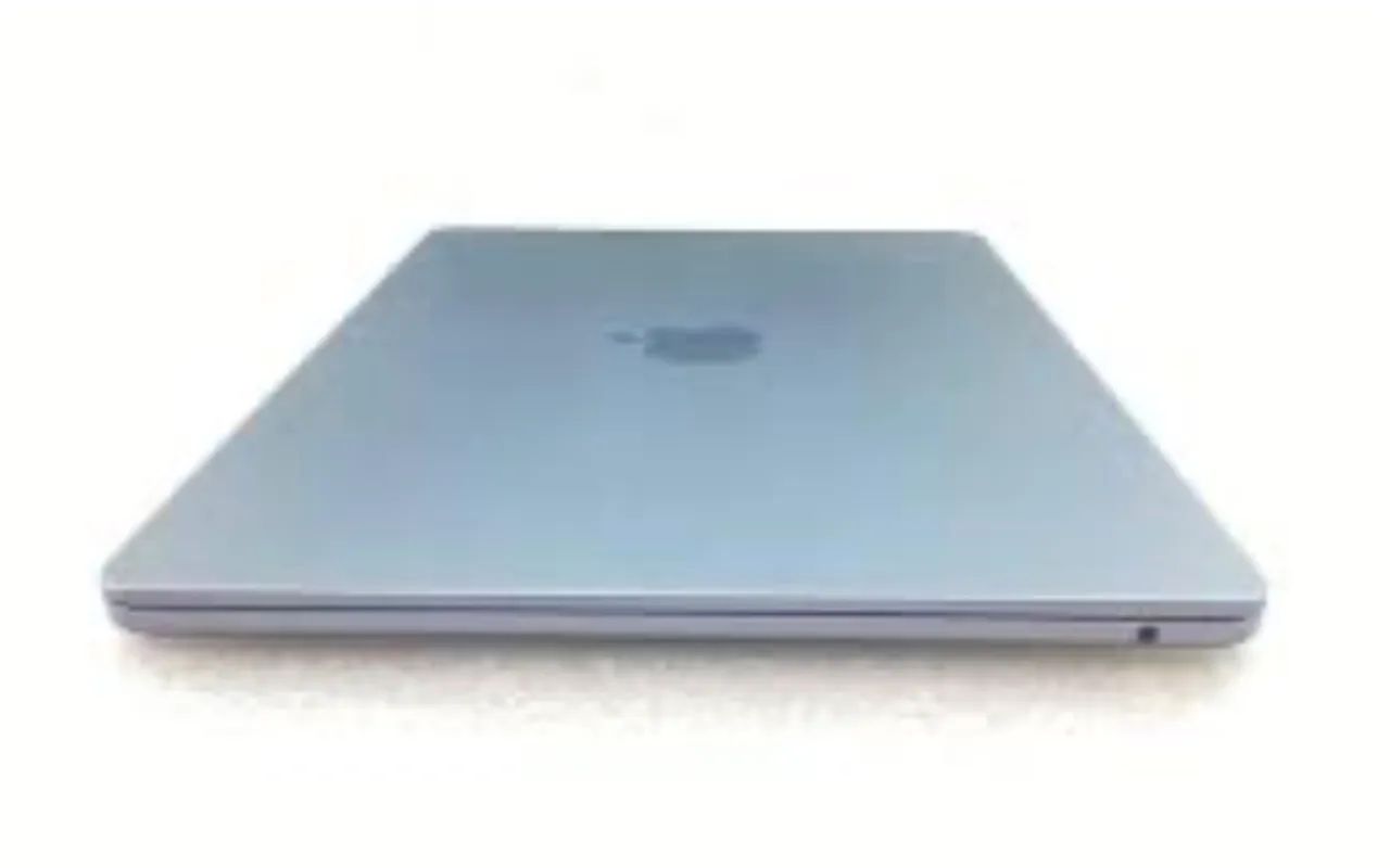 MacBook Air M4 13? 256GB SKY BLUE ? NOVÍSSIMO, OPORTUNIDADE