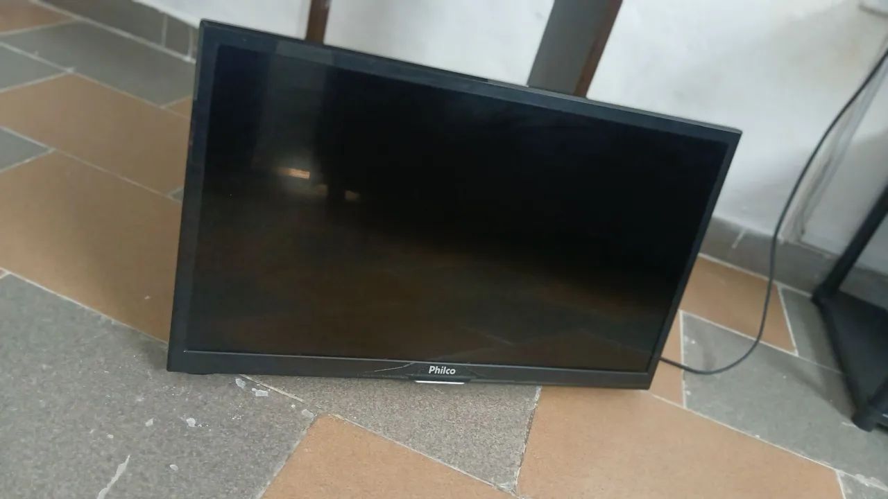 TV PHILCO 20 POLEGADAS (COM DEFEITO) 