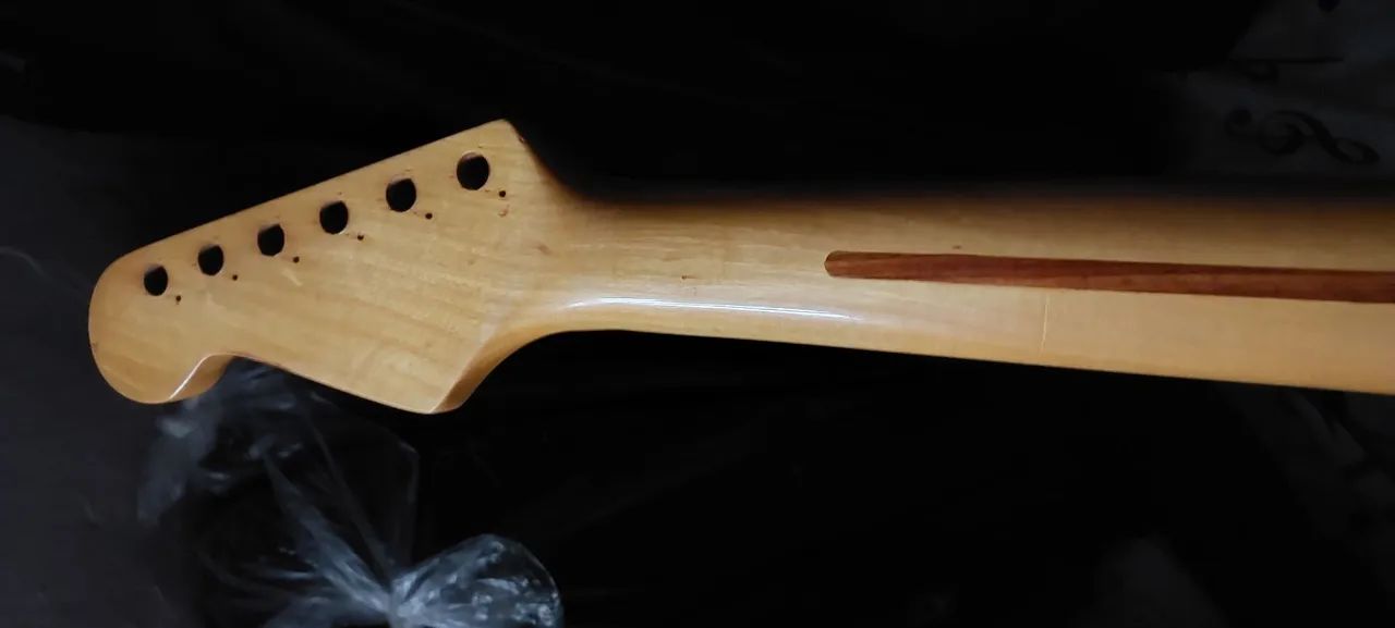 Guitarra Dolphin Antiga - Foto 3