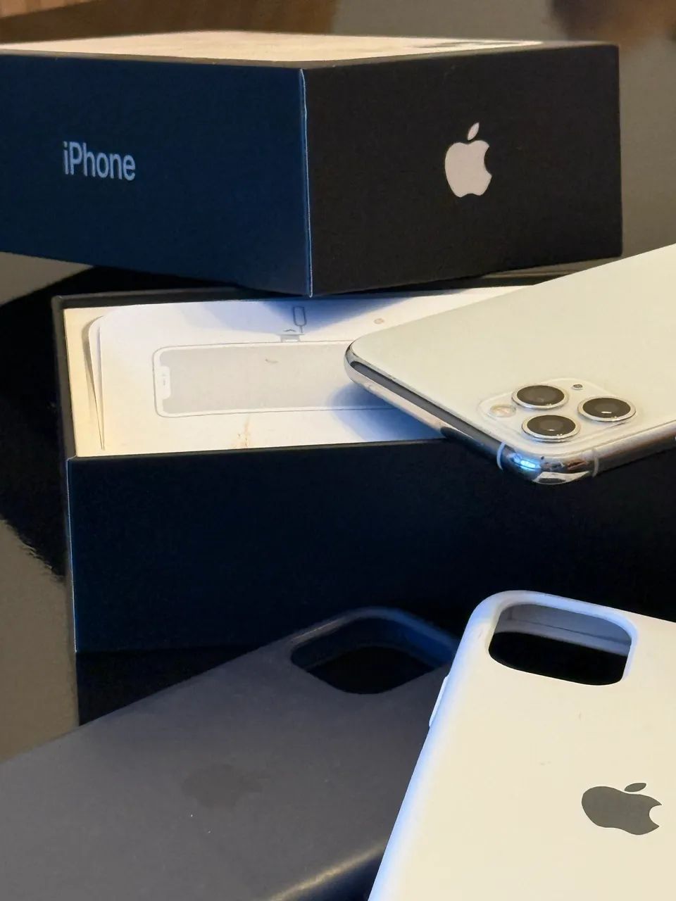 Vende-se iPhone 11 Pro Max 64GB - Foto 3